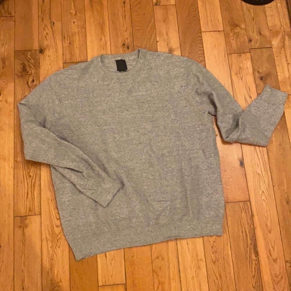 H&M men’s sweater